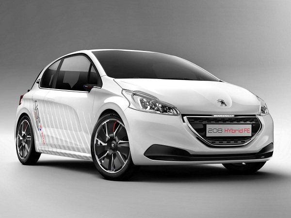 Peugeot 208 Hybrid FE Concept – первые фото 