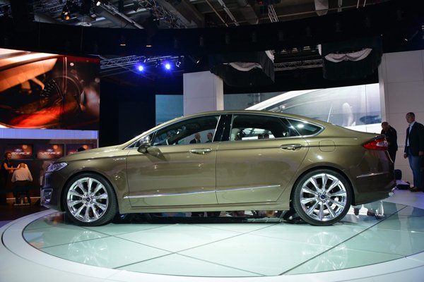 Во Франкфурте показали Ford Mondeo Vignale