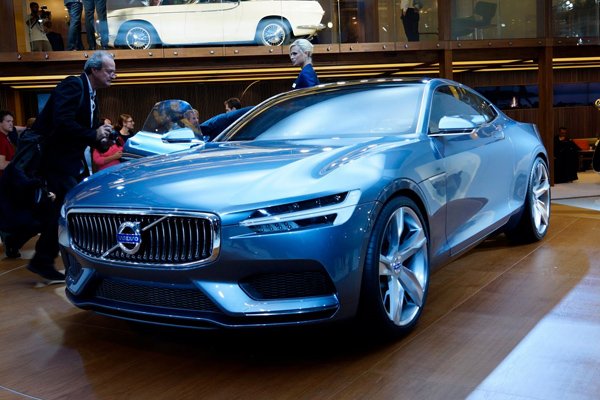 Во Франкфурте дебютировал Volvo Concept Coupe
