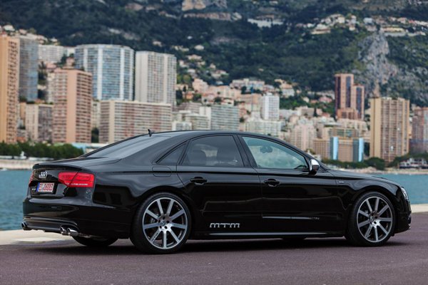 MTM поднял мощность Audi S8 до 650 лошадей