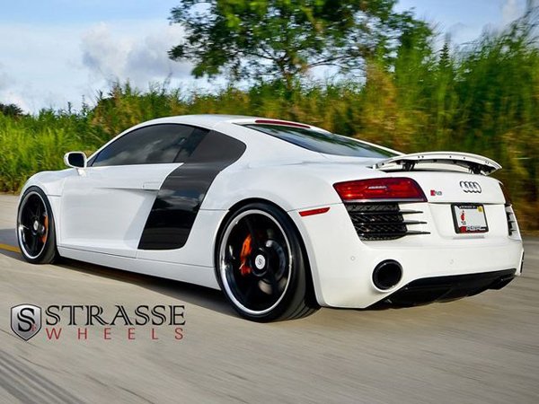 Strasse Wheels «обул» Audi R8 в диски SP5R