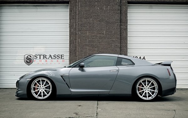 Nissan GT-R от M&S Performance и Strasse Forged