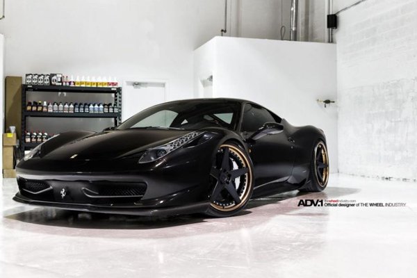 Ferrari 458 Italia на дисках ADV.1 Wheels