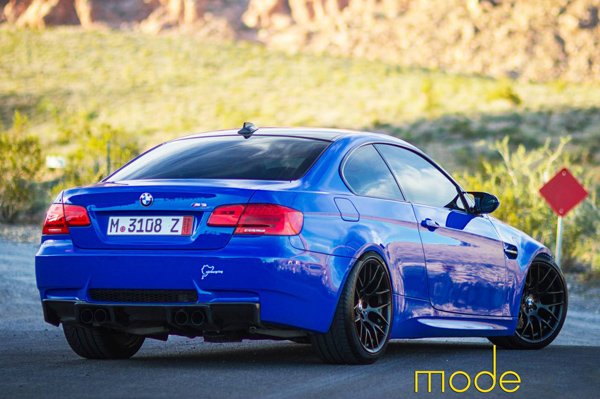 BMW M3 (E92) Santorini Blue от Mode Carbon