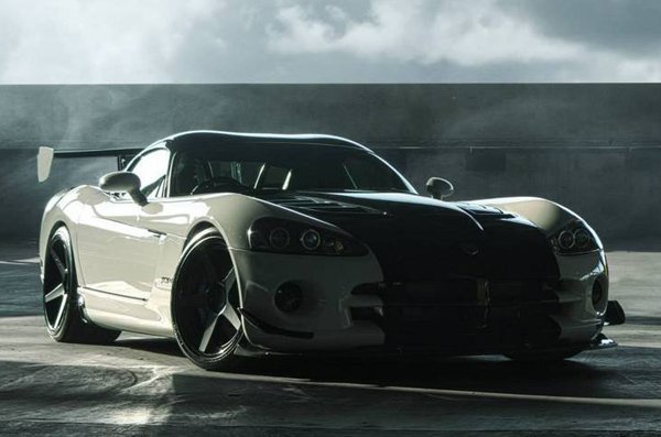 Racing Solutions «перезарядил» Dodge Viper SRT-10