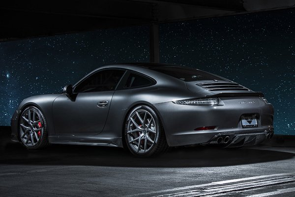 Vorsteiner презентовал Porsche 911 Carrera V-GT 