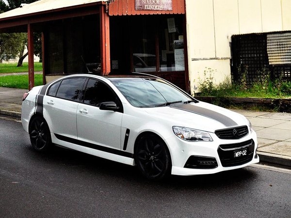 Holden VF Commodore и HSV Gen-F от Walkinshaw