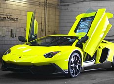 Lamborghini Aventador LP720-4 со спойлером DMC