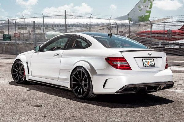 Mercedes -Benz C63 AMG Black Series от MC Customs