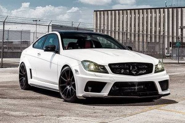 Mercedes -Benz C63 AMG Black Series от MC Customs