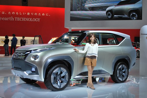 Токио 2013: Mitsubishi Concept GC-PHEV