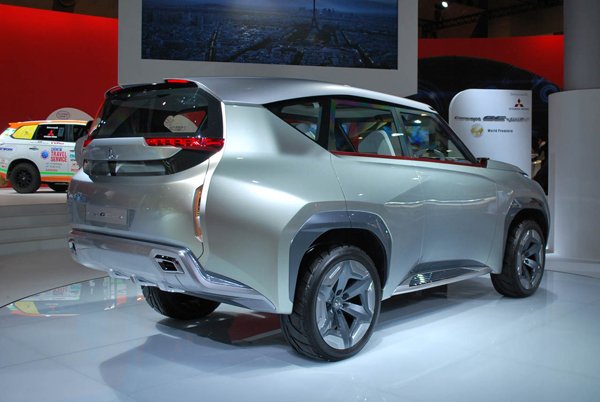 Токио 2013: Mitsubishi Concept GC-PHEV