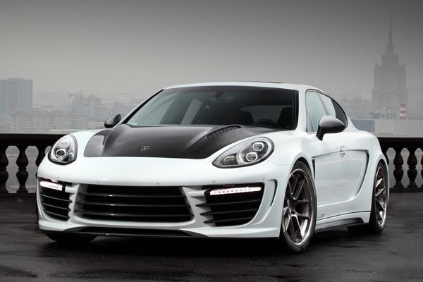 TopCar обновил Porsche Panamera Stingray GTR