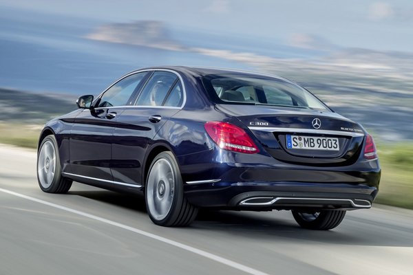 Mercedes-Benz официально представил C-Class 2014