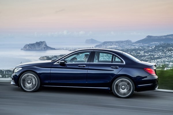 Mercedes-Benz официально представил C-Class 2014