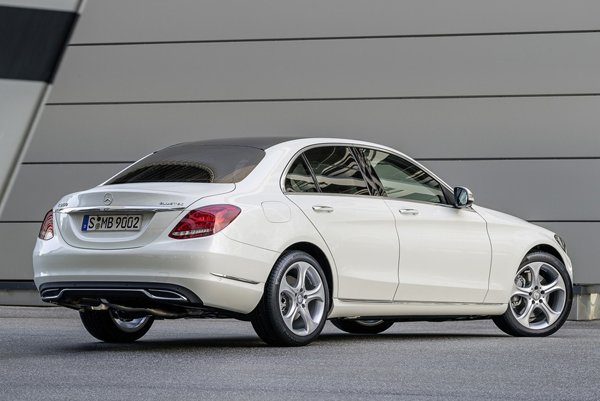 Mercedes-Benz официально представил C-Class 2014