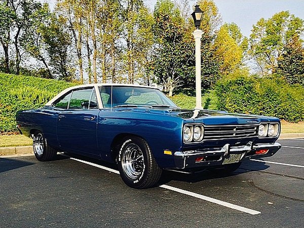 Plymouth Road Runner 1969 уйдет с молотка