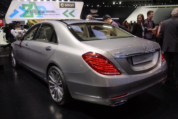 Детройт 2014: Mercedes-Benz S600