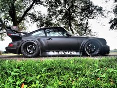 Rauh-Welt построил и продает спорткар RWB RUF 964