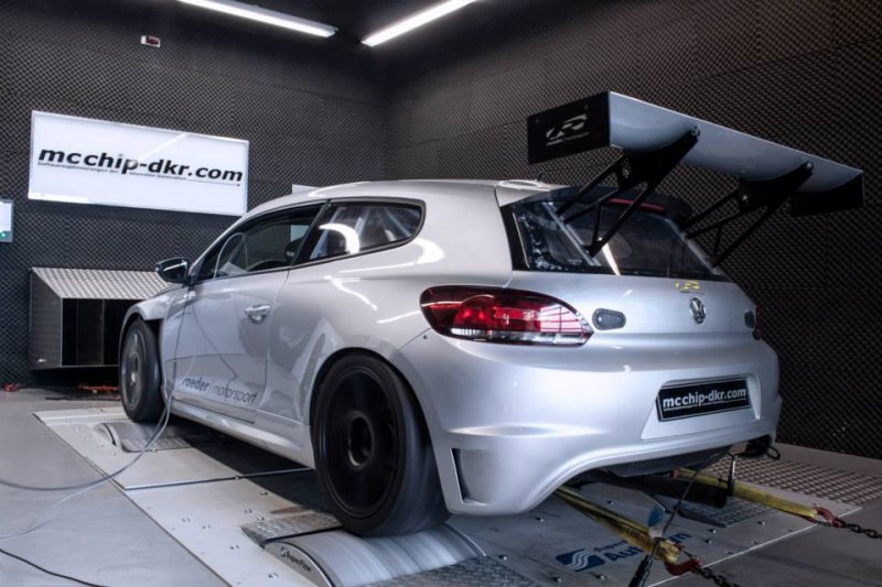 Mcchip-dkr «перезарядил» Volkswagen Scirocco R