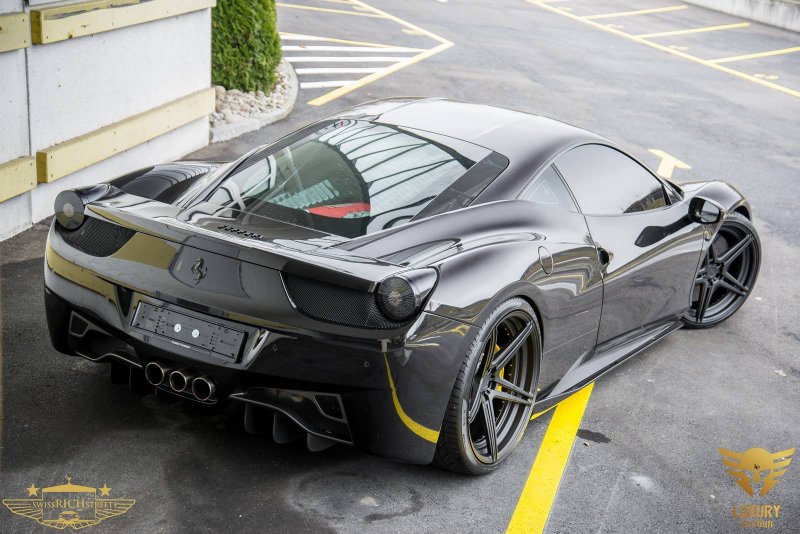 Ferrari 458 Italia Murdered Out от Luxury Customs