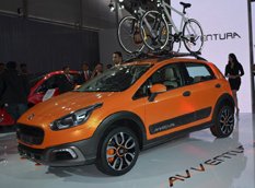 Нью-Дели 2014: Fiat представил кроссовер Avventura