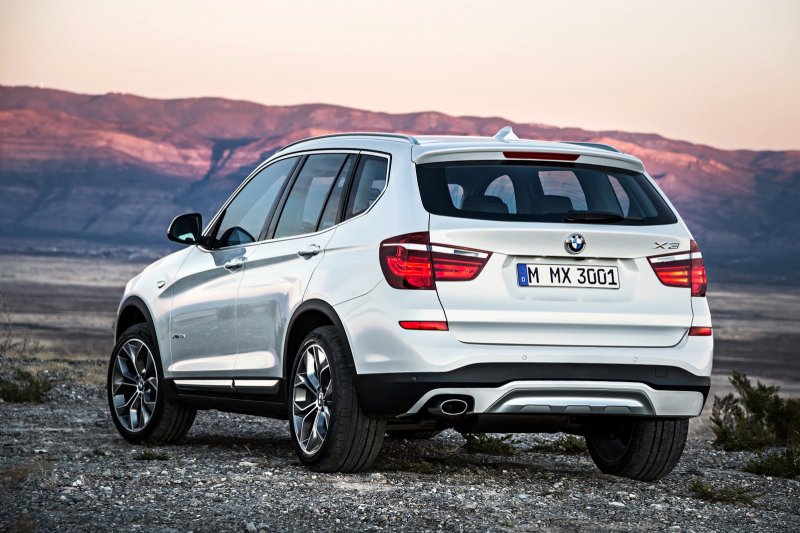 BMW X3 обновился на 2015-й модельный год