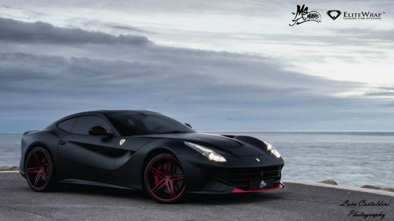 Черный матовый Ferrari F12 Berlinetta от Elite Wrap