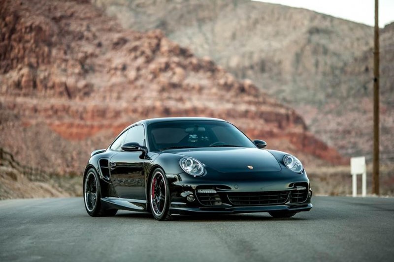 900-сильный Porsche 911 Turbo (977) от Switzer Performance