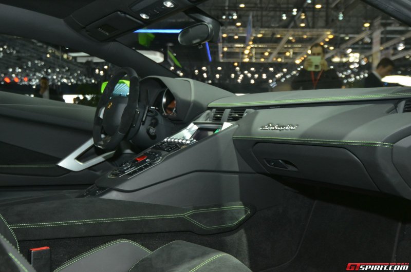 Женева 2014: FAB Design Spidron Aventador 