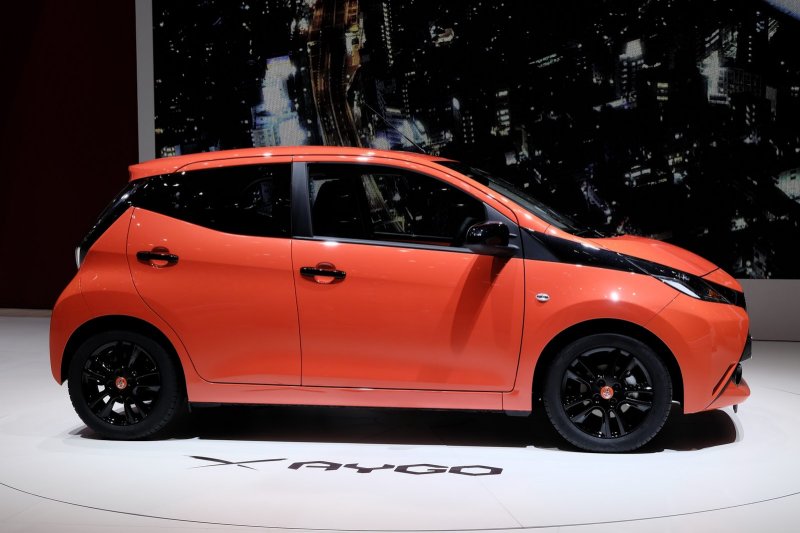 Женева 2014: Toyota презентовала хэтчбек Aygo нового поколения