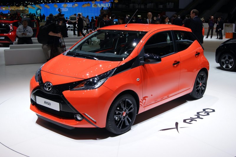 Женева 2014: Toyota презентовала хэтчбек Aygo нового поколения