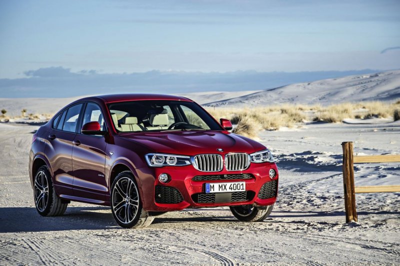 У BMW появился младший «купе-кроссовер» - модель X4