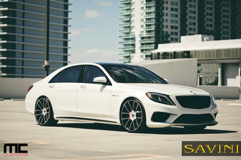 Mercedes-Benz S63 AMG от Savini Wheels