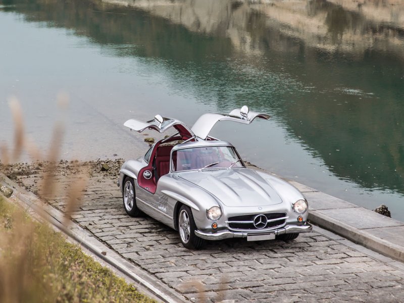 Уникальный Mercedes-Benz 300SL AMG уйдет с молотка