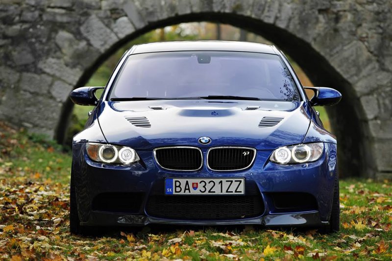 Petersport представил спорткупе BMW M500 GTR Golden Edition