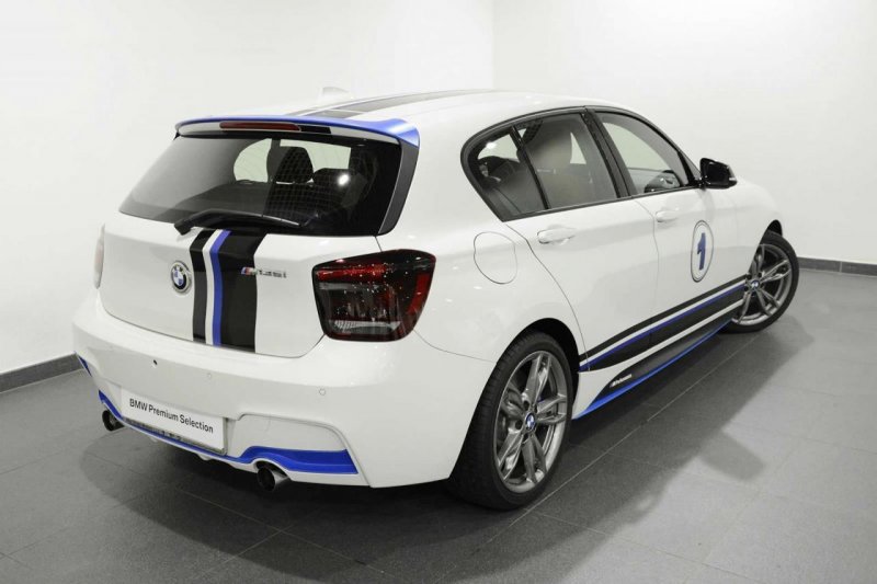 BMW Abu Dhabi Motors персонализировал хэтчбек M135i