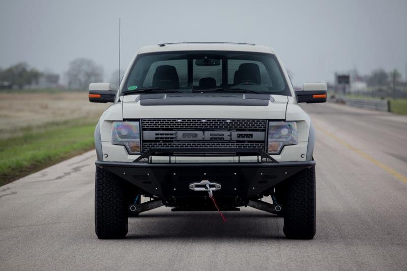 Ford F-150 SVT Raptor VelociRaptor800 от Hennessey Performance