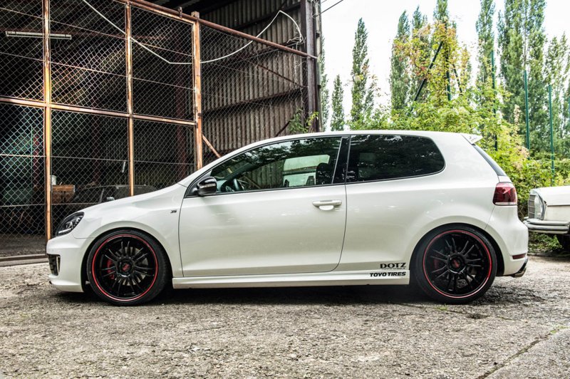 Volkswagen Golf GTI Edition 35 от Dotz Shift