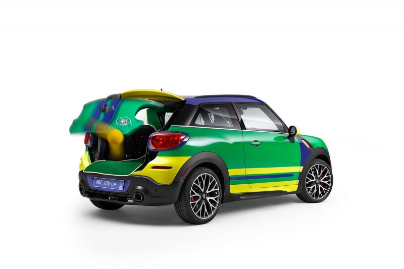 MINI представил Paceman GoalCooper Edition