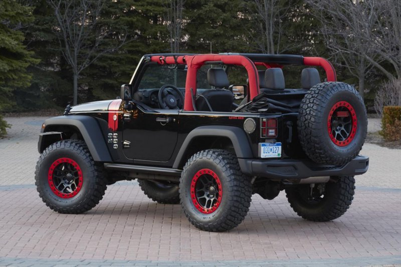 Jeep представит уникальный прототип Wrangler Level Red