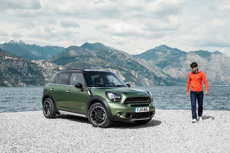 MINI Countryman обновился на 2015-й модельный год