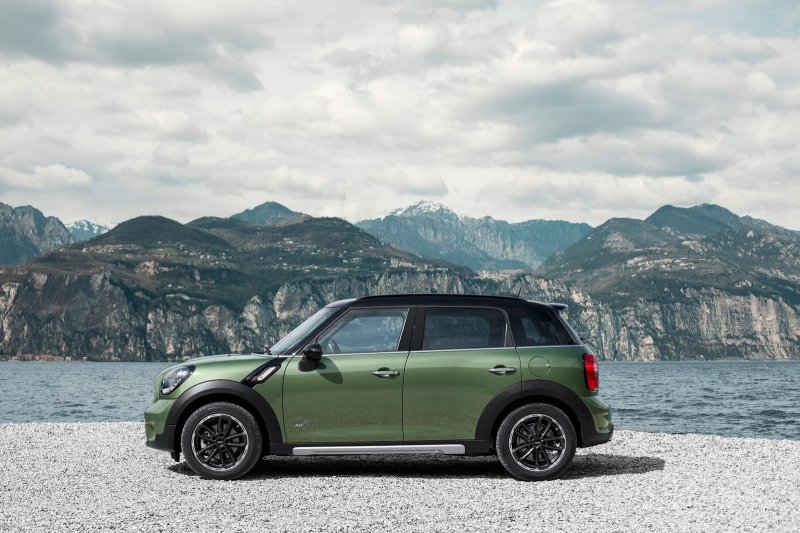 MINI Countryman обновился на 2015-й модельный год