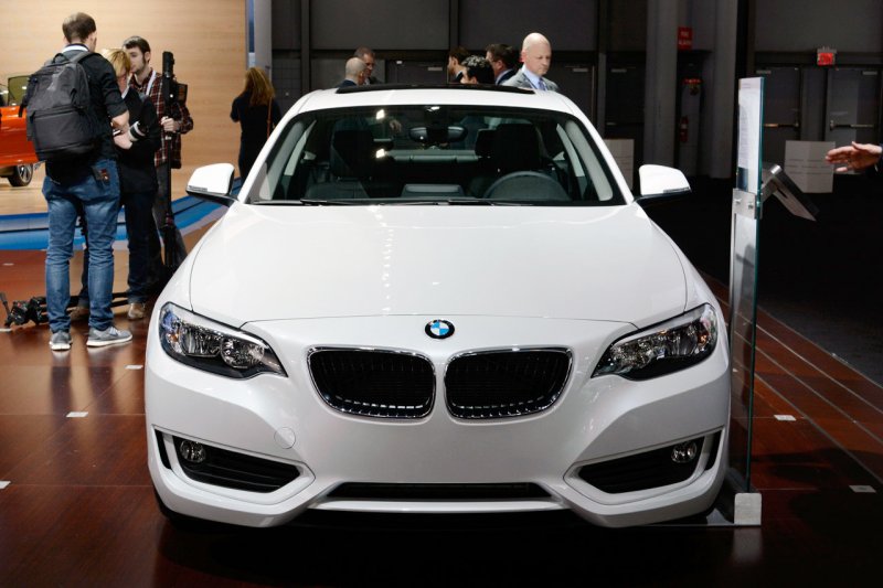 Нью-Йорк 2014: BMW 228i Coupe Track Handling Package