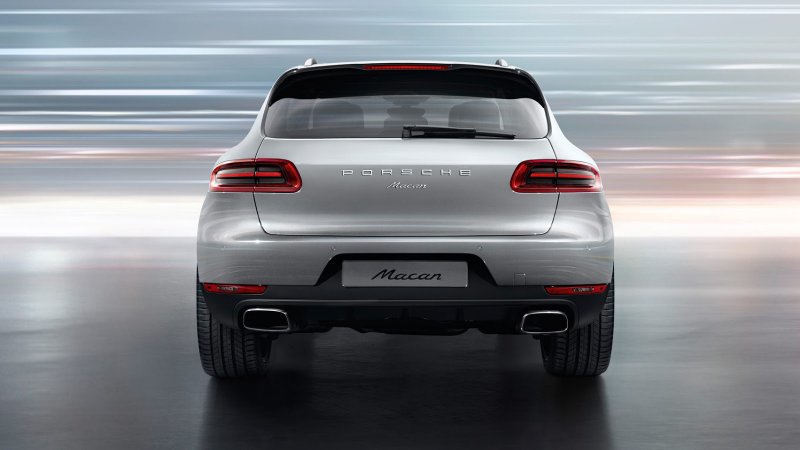 Начальная версия Porsche Macan получила 2,0-литровый турбомотор