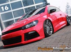 VW Scirocco на 20-дюймовых дисках Bentley от Folienking