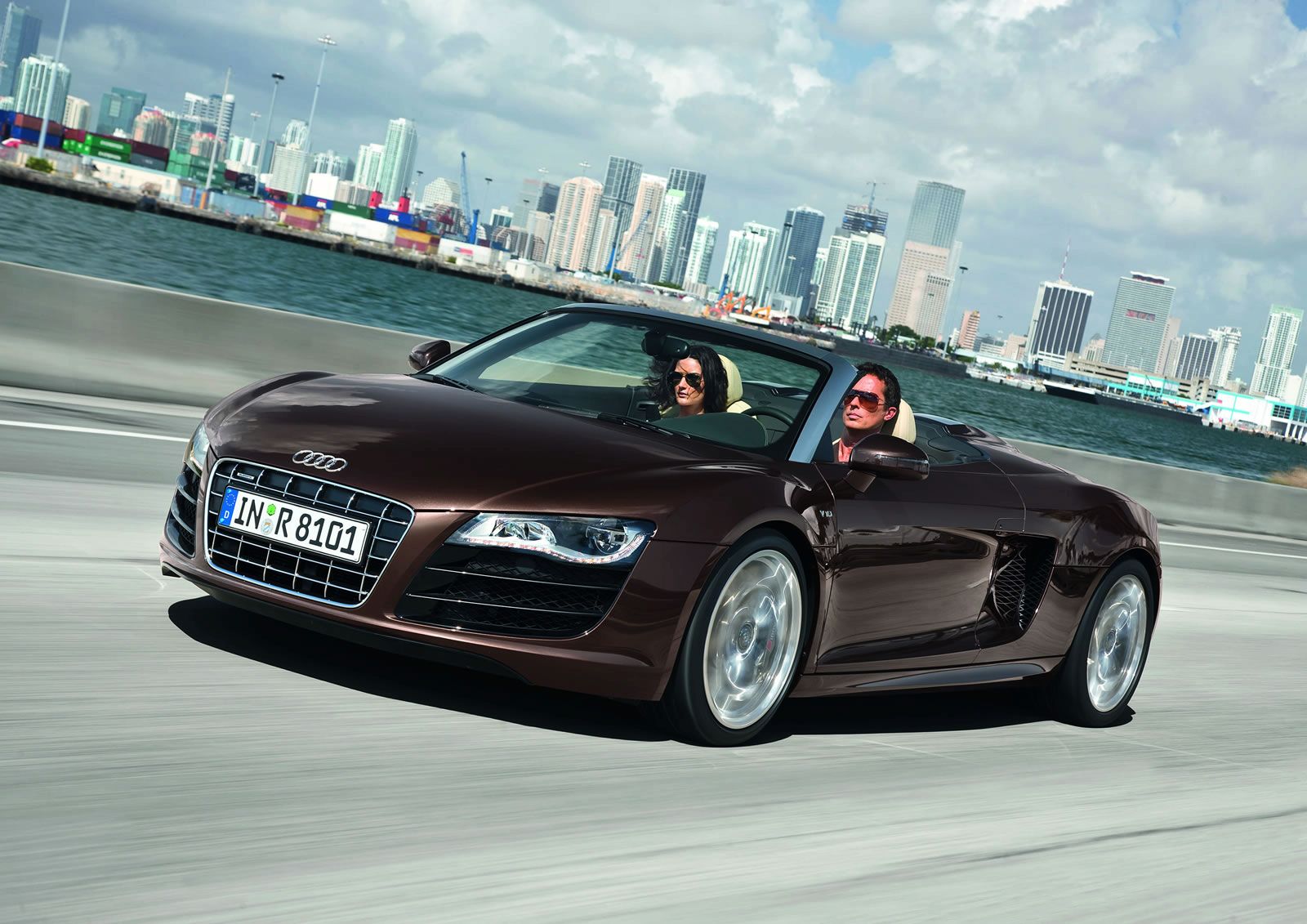 Тест-драйв Audi R8 Spyder 5.2 V10 FSI Quattro (2011) » Автомобили и тюнинг