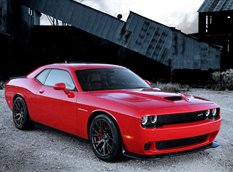 Dodge представил «заряженный» масл кар Challenger SRT Hellcat