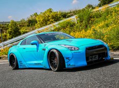 Nissan GT-R в обвесе Liberty Walk на дисках Forgiato Wheels