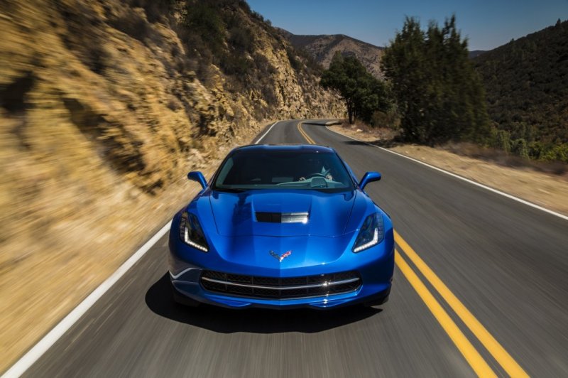 Тест-драйв Chevrolet Corvette Stingray (2014)